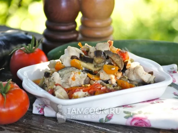 Фото блюда: Баклажаны с курицей в мультиварке