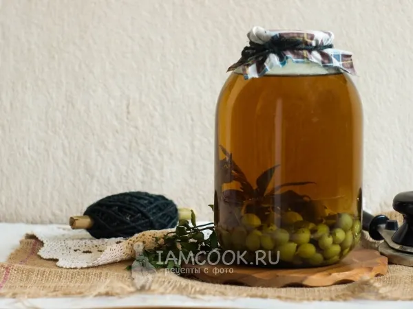 Фото блюда: Компот из крыжовника с мятой