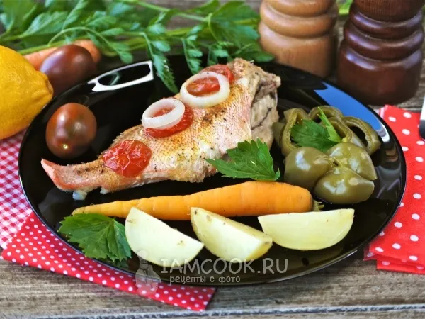 Фото блюда: Рыба с овощами на пару в мультиварке