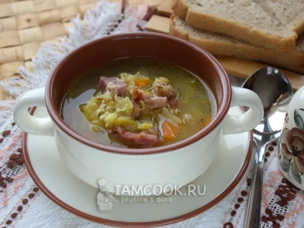 Фото блюда: Гороховый суп с копчеными ребрами и овощами
