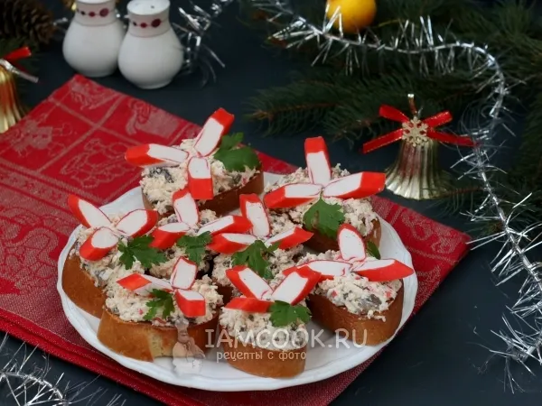 Фото блюда: Бутерброды с крабовыми палочками и шампиньонами