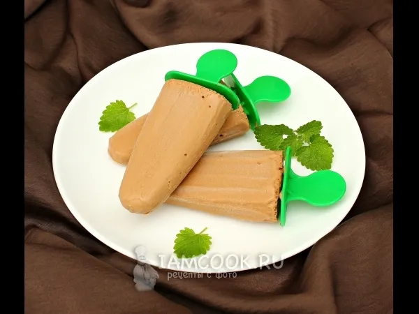 Фото готового блюда: Мороженое из шоколада и зефира