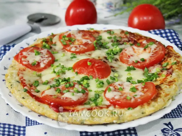 Фото блюда: Пицца из капусты на сковороде