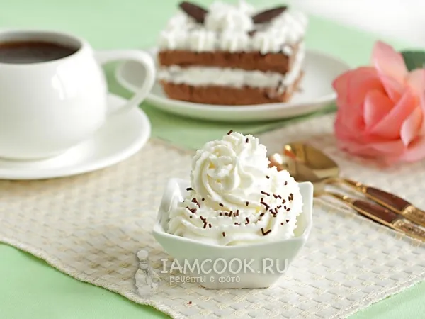 Фото готового блюда: Взбитые сливки в домашних условиях