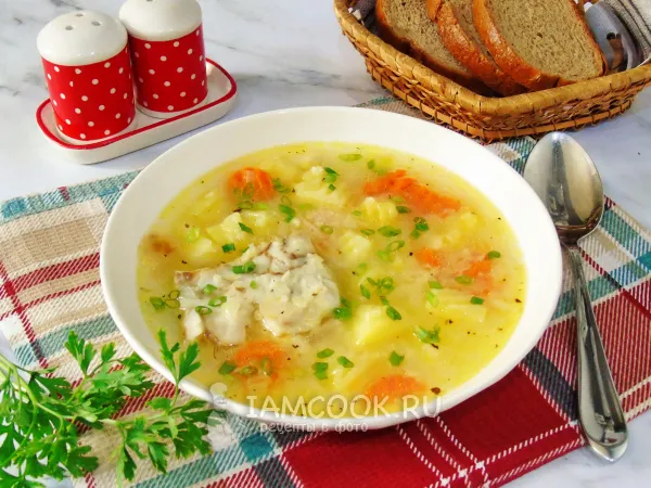 Фото готового блюда: Уха из минтая в мультиварке