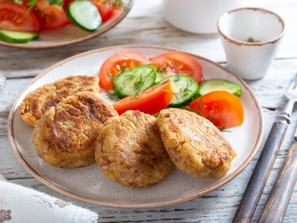 Фото блюда: Котлеты из тушенки