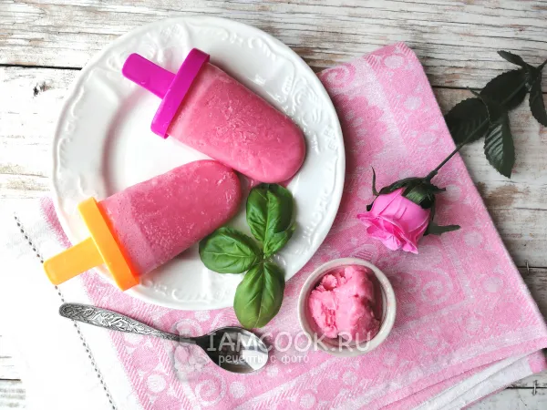 Фото блюда: Мороженое с базиликом