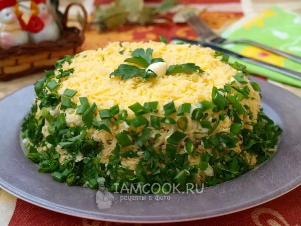 Фото готового блюда: Салат «Грибы под шубой» с шампиньонами