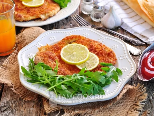 Фото блюда: Шницель из свиной корейки на кости