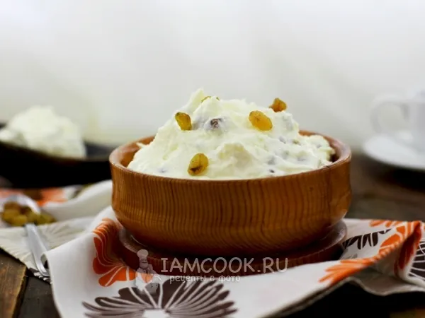 Фото блюда: Творожная масса с изюмом