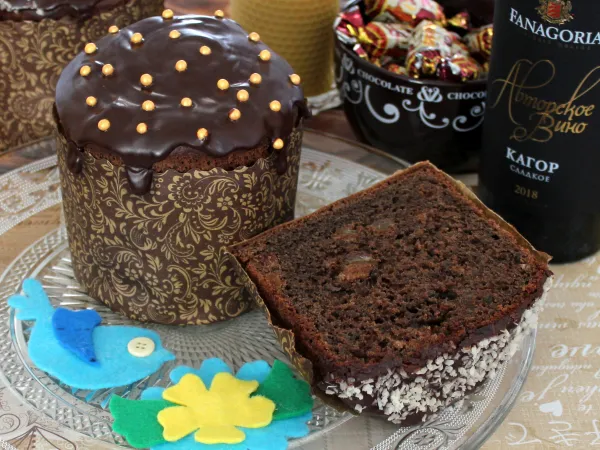 Фото готового блюда: Кулич с какао без замеса (на сухих дрожжах)