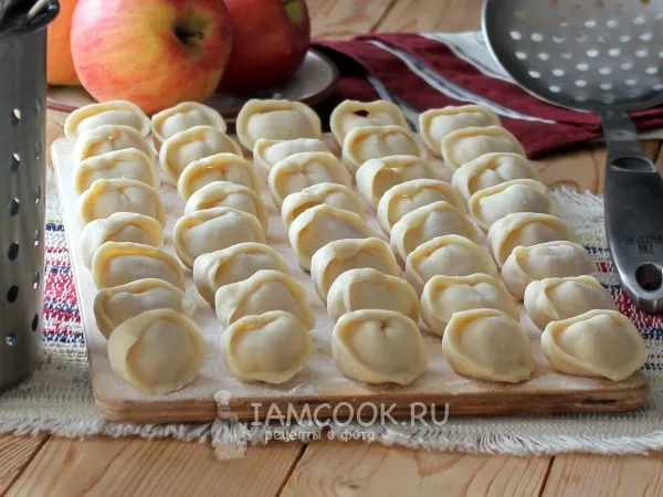 Фото готового блюда: Пельмени с индейкой