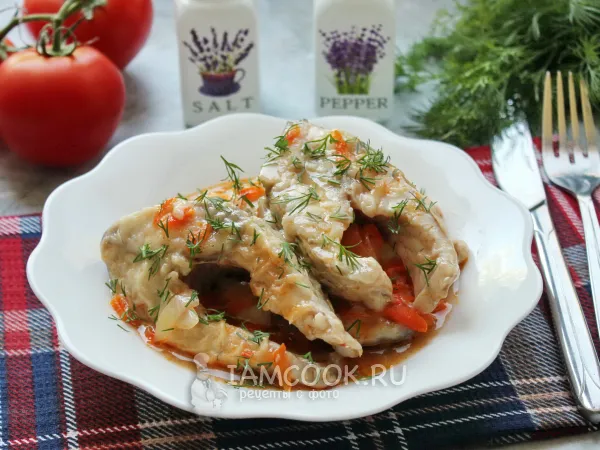 Фото блюда: Сазан в томатном соусе