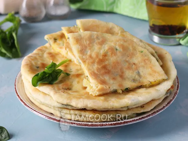 Фото блюда: Хачапури со шпинатом и сыром