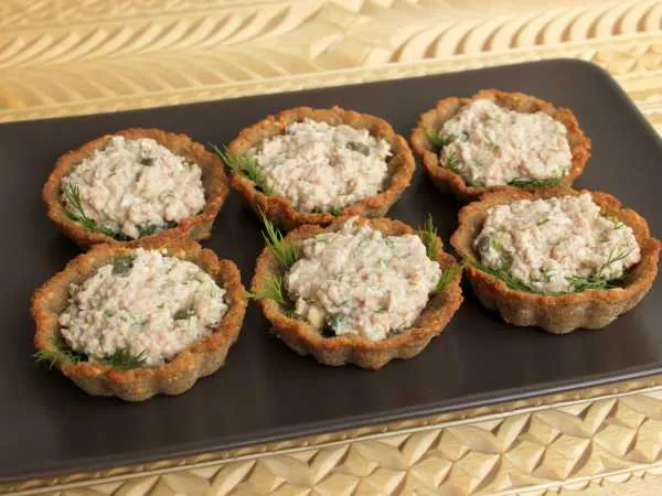 Фото блюда: Тарталетки с печенью трески