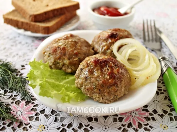 Фото готового блюда: Котлеты из фарша говядины и свинины