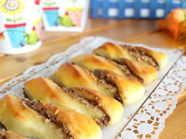 Фото готового блюда: Вертуны с ореховой начинкой