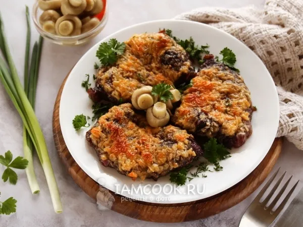 Фото готового блюда: Отбивные из говядины с сыром в духовке