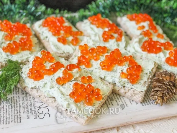 Фото блюда: Хлебцы с красной икрой и укропно-творожным муссом
