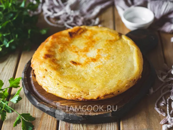 Фото блюда: Постный заливной пирог с капустой на сковороде