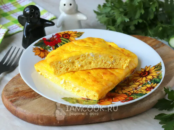 Фото готового блюда: Омлет с творогом в духовке