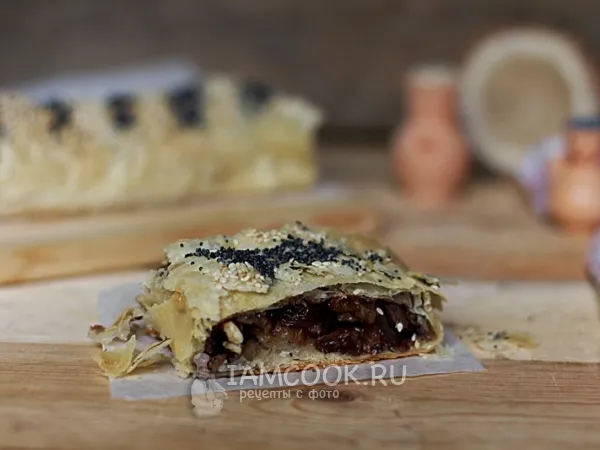 Фото готового блюда: Штрудель с яблоками и корицей