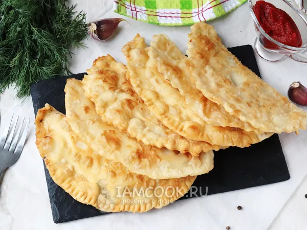 Фото готового блюда: Чебуреки в казане