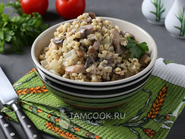 Фото блюда: Булгур с грибами в сливочном соусе