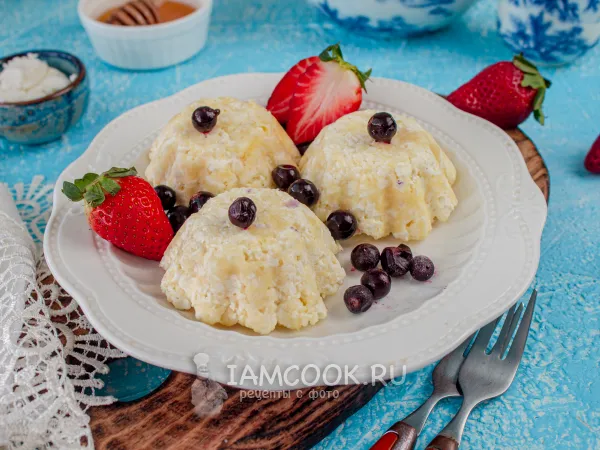 Фото блюда: Творожная запеканка на пару в мультиварке