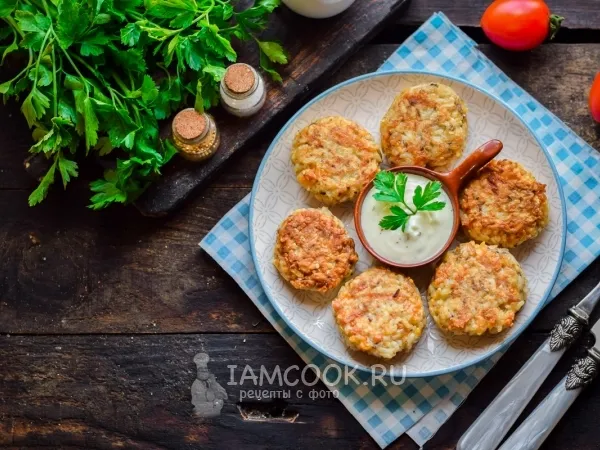 Фото блюда: Котлеты из рыбных консервов с рисом и сыром