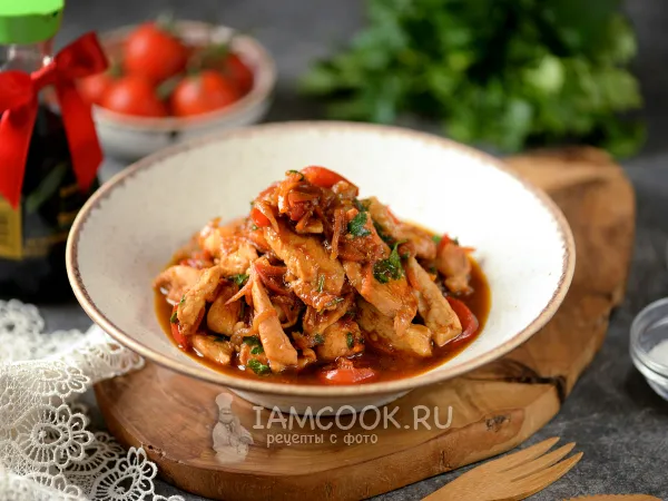 Фото готового блюда: Куриное филе с овощами в соевом соусе