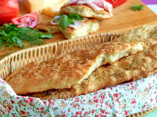 Фото готового блюда: Лепёшки на кефире в духовке