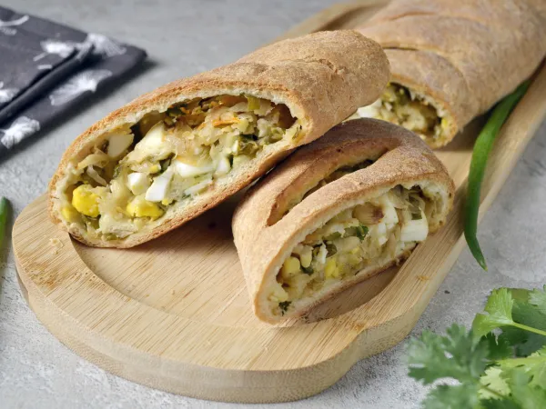 Фото готового блюда: Штрудель с квашеной капустой