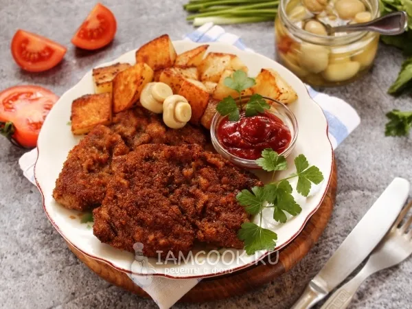 Фото готового блюда: Говяжья отбивная в сухарях