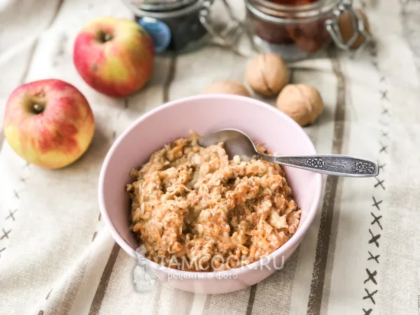 Фото готового блюда: Овсяная каша с морковью и яблоком