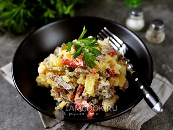 Фото блюда: Салат из свиного сердца с картофелем и огурцами