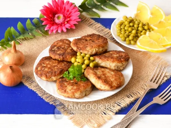 Фото готового блюда: Котлеты из свежемороженой сельди