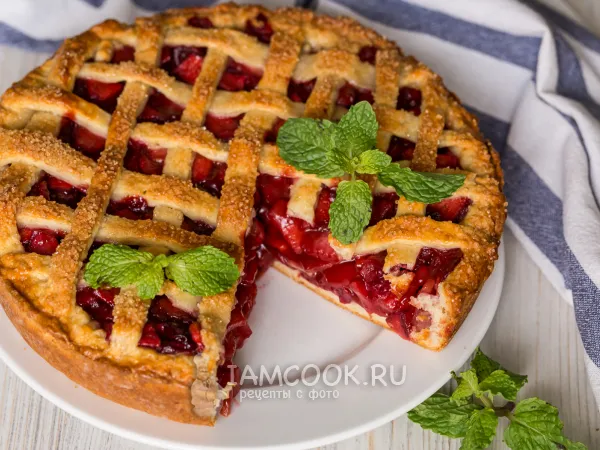 Фото блюда: Яблочно-вишневый пирог