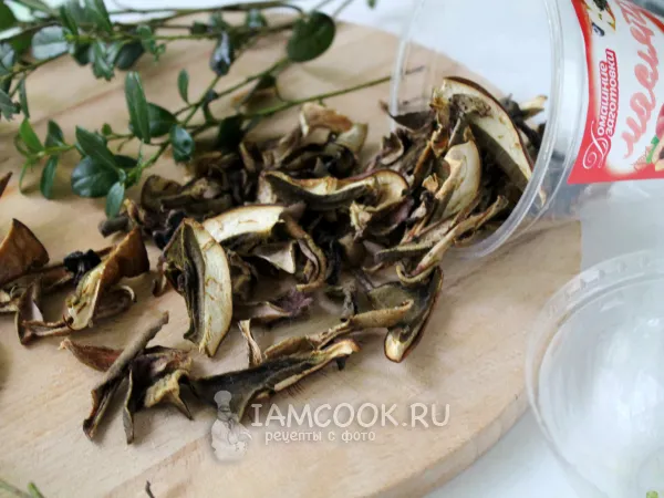 Фото блюда: Сушеные маслята. Как сушить маслята на зиму?