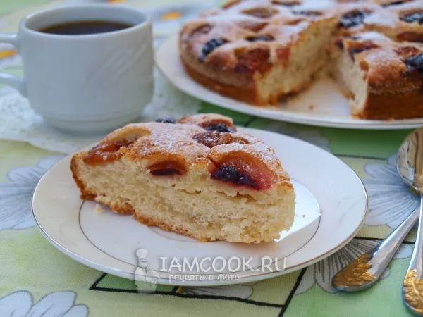 Фото готового блюда: Пирог с абрикосами и сливами