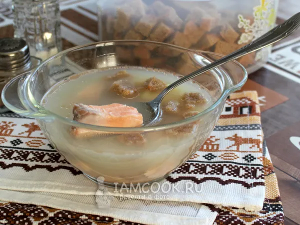 Фото готового блюда: Уха из лосося