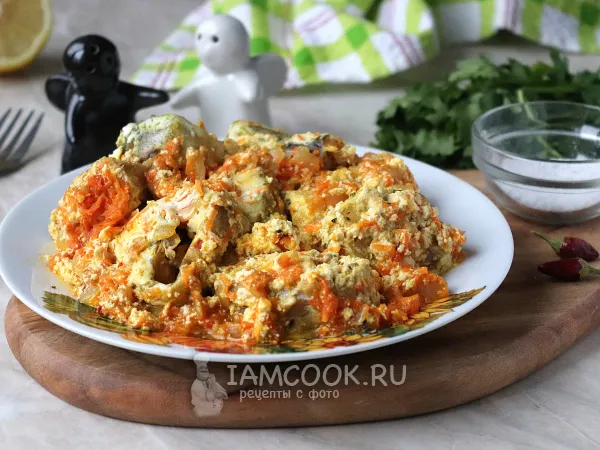 Фото блюда: Минтай в сметанном соусе в мультиварке