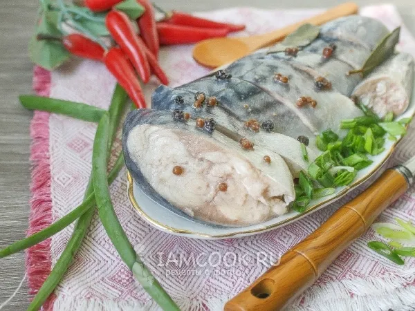 Фото готового блюда: Скумбрия пряного посола в домашних условиях