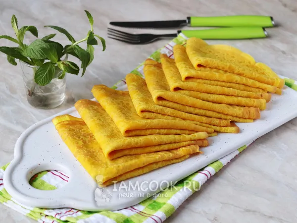 Фото готового блюда: Блины с куркумой (на молоке)