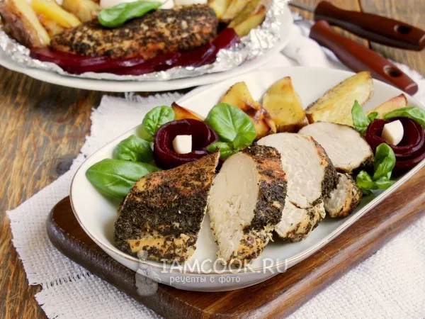 Фото готового блюда: Куриное филе в фольге в духовке