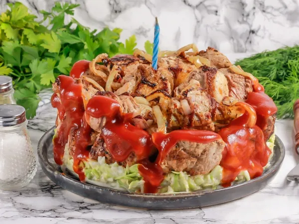 Фото готового блюда: Торт из шашлыка