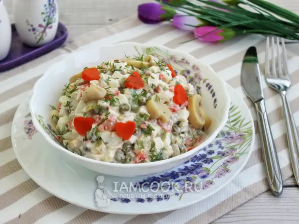 Фото блюда: Салат «Купеческий» с курицей и грибами