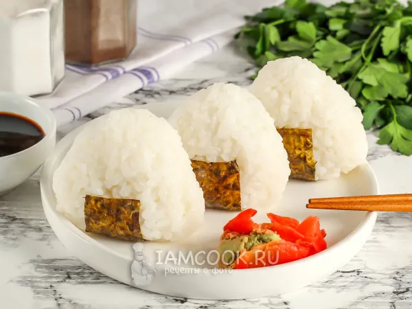 Фото блюда: Онигири с курицей