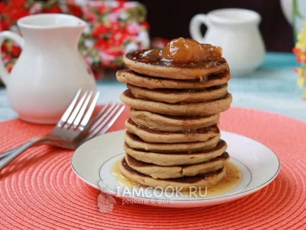 Фото готового блюда: Оладьи из овсяной муки на кефире