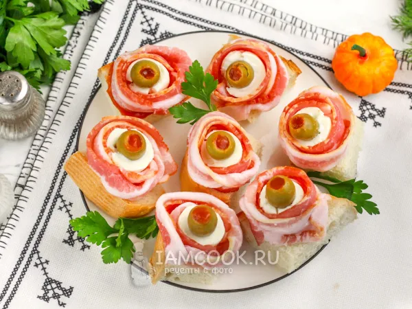 Фото блюда: Канапе на Хэллоуин